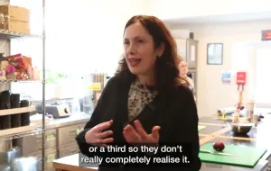 Embedded thumbnail for Mum Shiri shares her top tips to get her family eating beans, peas and lentils